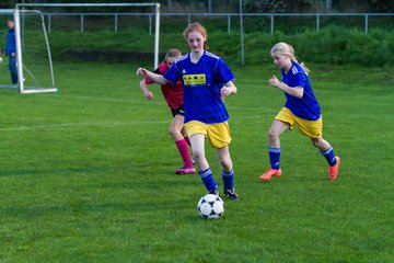 Bild 225 - B-Juniorinnen TSV Gnutz o.W. - SV Wahlstedt : Ergebnis: 1:1